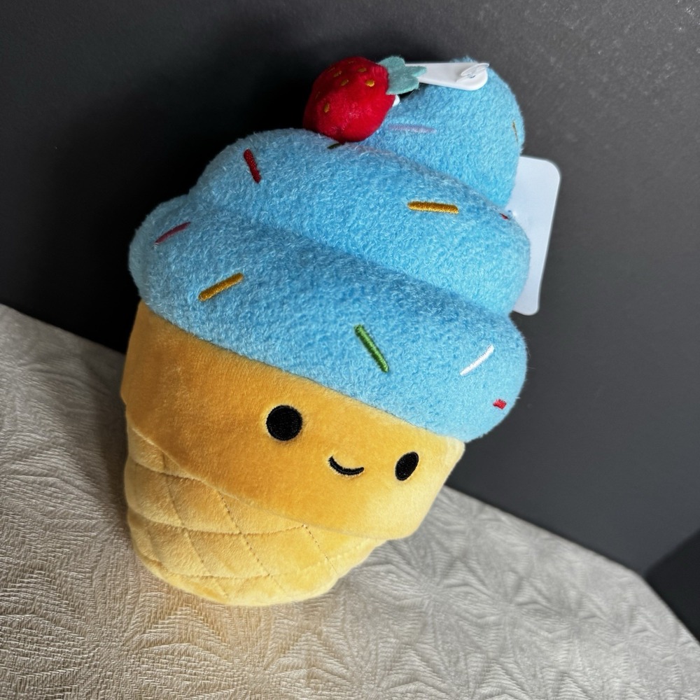 American Greetings Cupcake Plush Blue Frosting Colored Sprinkles Strawberry Top